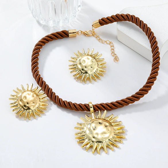 Alloy Geometric Style Sun Pendant Necklace And Earrings Set For Women