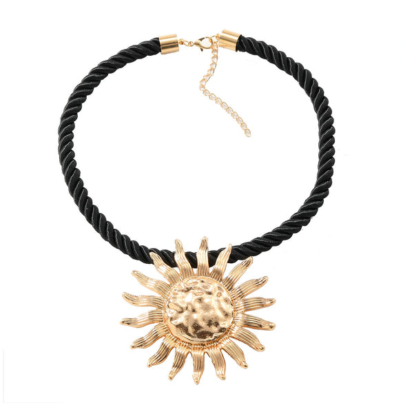 Alloy Geometric Sunflower Pendant Necklace With Snake Bone Chain
