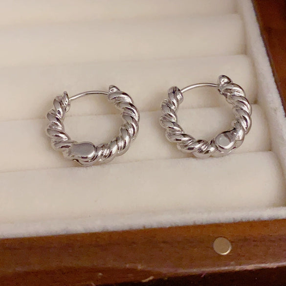 Alloy Geometric Twisted Twist Stud Earrings For Women With Real Gold Electroplating