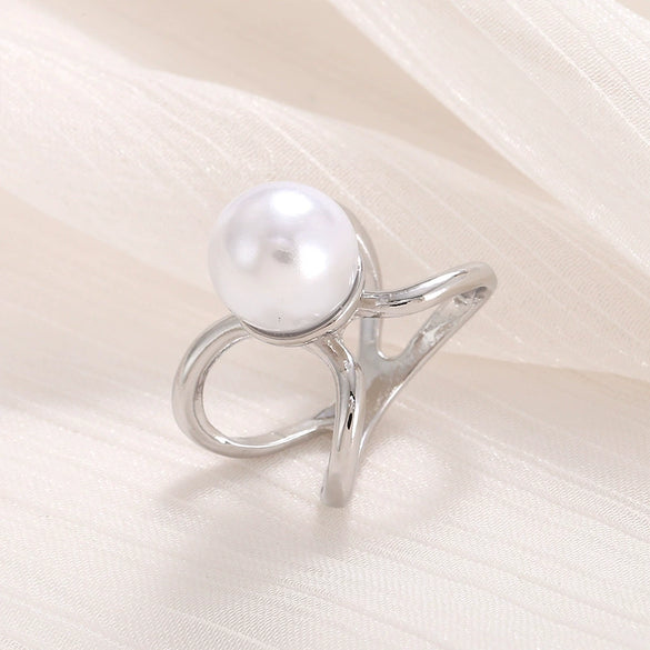 Alloy Geometric Women's Pearl Brooch And Silk Scarf Buckle Electroplated Accessories