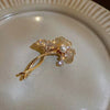 Alloy Ginkgo Leaf Imitation Pearl Brooch Natural Style Electroplated Women's Fashion Pin