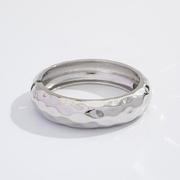Alloy Glossy Leaf Spring Asymmetrical Pleated Wing Electroplated Geometric Personality Bracelet