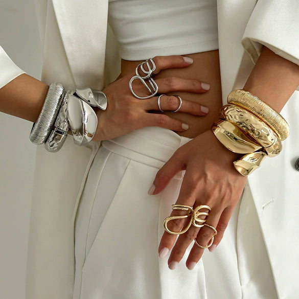 Alloy Glossy Leaf Spring Asymmetrical Pleated Wing Electroplated Geometric Personality Bracelet