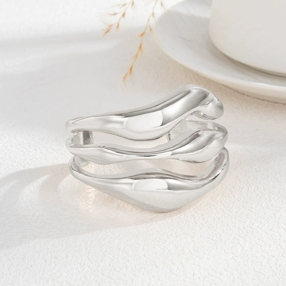 Alloy Glossy Open Finger Bracelet With Geometric Style And Electroplating Processing