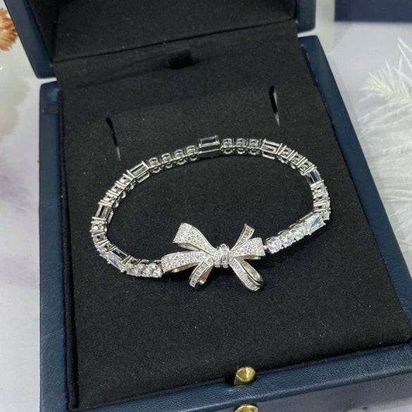 Alloy Gold Electroplated Butterfly Pearl Women's Bracelet With Animal Pattern