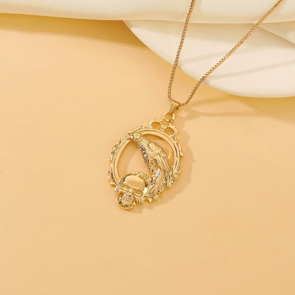 Alloy Gothic Crow Skull Pendant Necklace With Animal Zodiac Pattern And Electroplating Treatment