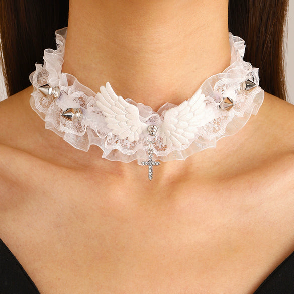 Alloy Gothic Style Rivet Wings Lolita Collar Necklace With Geometric Pattern