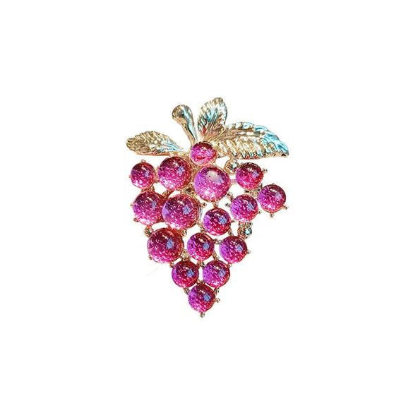 Alloy Grape Brooch For Women Electroplated Fruit Style Luxury Accessory
