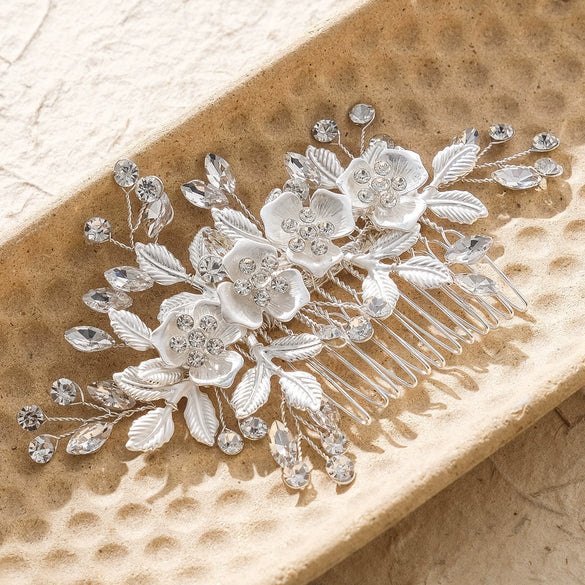 Alloy Hand Knitted Flower Leaf Bridal Hair Comb Pin Hair Accessories For Women