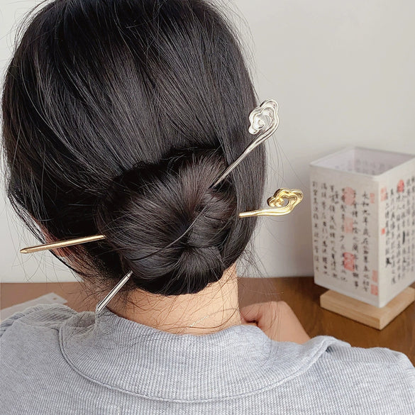 Alloy Handmade Flower Metal Hairpin For Women