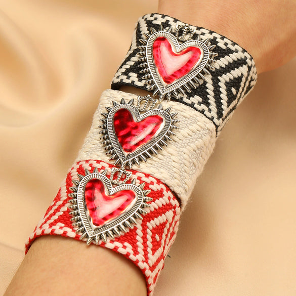 Alloy Handmade Heart Shape Vintage Style Unisex Bracelet