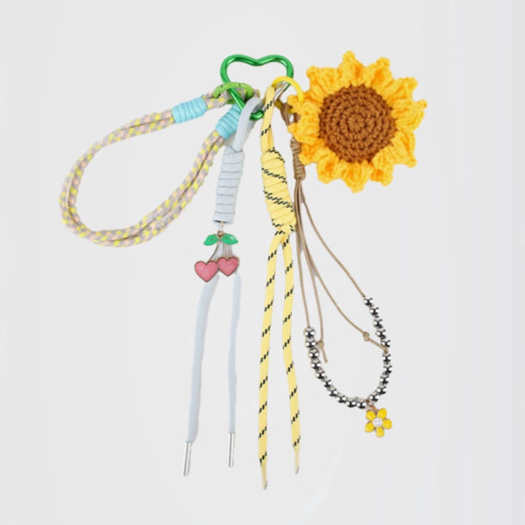 Alloy Heart And Sunflower Patterned Bag Pendant With Electroplating Retro Elegant Style