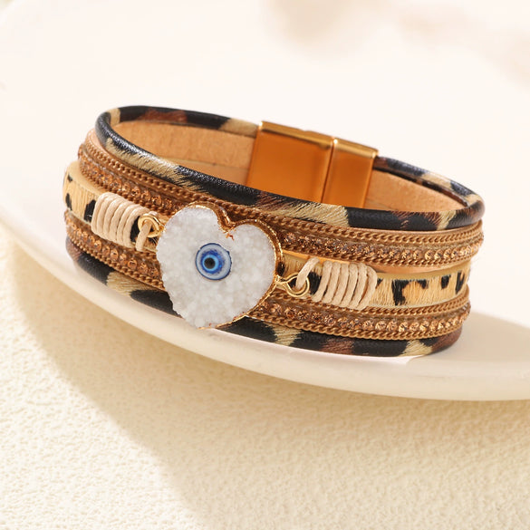 Alloy Heart Pattern Microinlay Unisex Magnetic Bracelet With Rhinestones And Pu Artificial Leather
