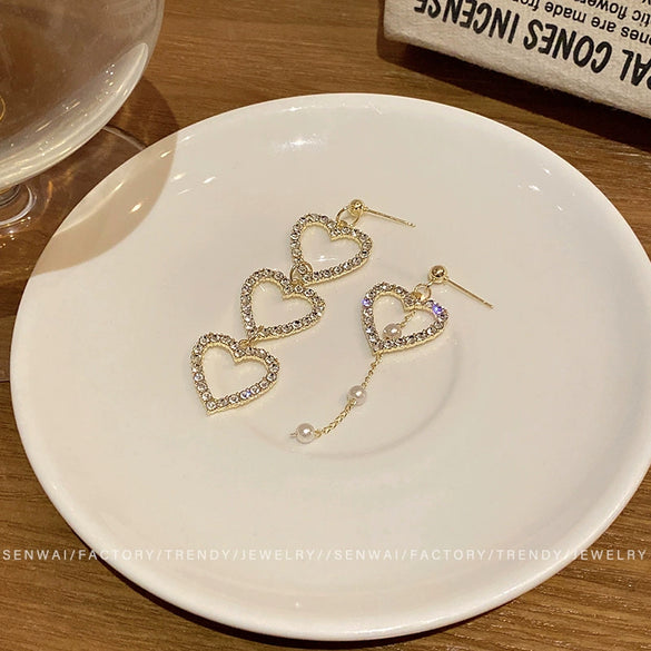 Alloy Heart Shape Electroplating Asymmetric Love Tassel Earrings For Women