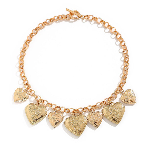 Alloy Heartshaped Pendant Clavicle Chain Necklace With Exaggerated Style And Electroplating Treatment