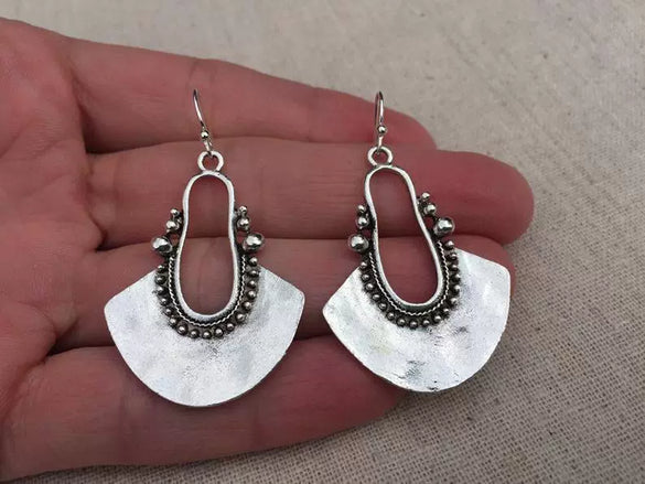 Alloy Hollow Fan Shaped Geometric Pendant Earrings For Women Electroplated Retro Fashion Accessories
