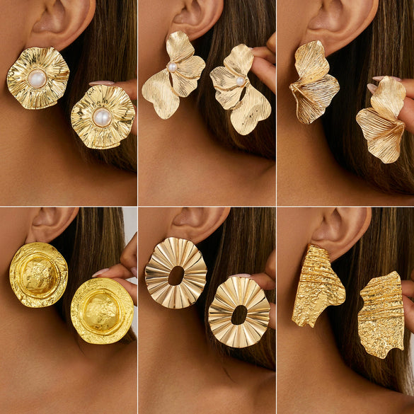 Alloy Imitation Pearl Asymmetrical Petal Geometric Earrings With Stainless Steel Ear Needles And Electroplating