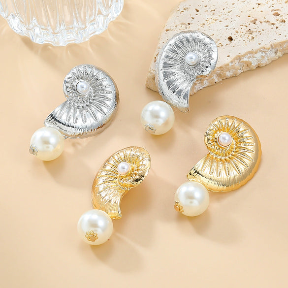Alloy Imitation Pearl Conch Earrings Women's Geometric Style Electroplated Jewelry