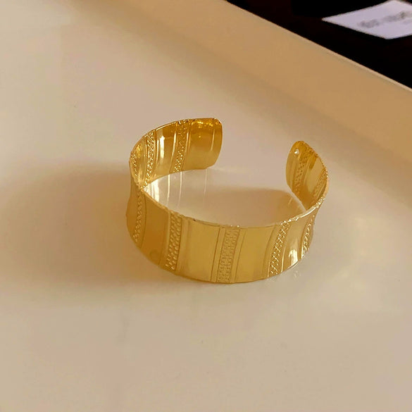 Alloy Irregular Geometric Electroplated Bracelets For Women Stylish Cool Jewelry