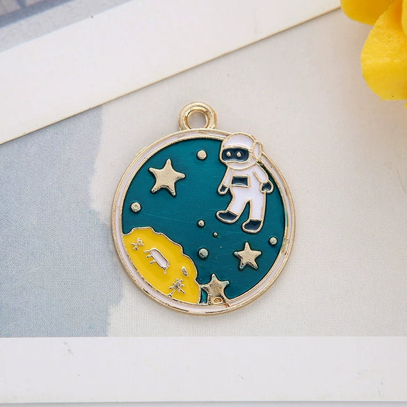 Alloy Jewelry Accessories Dripping Oil Pendant Star Universe Astronaut Earring Pendant Key