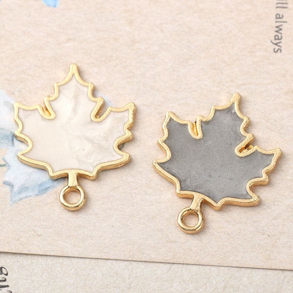 Alloy Jewelry Accessories With Pearlescent Maple Leaf Pattern And Dripping Oil Design