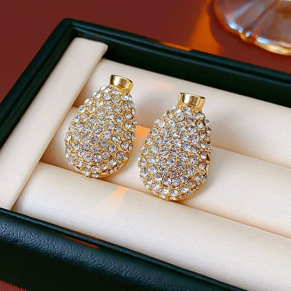 Alloy Jewelry Set For Women With Diamond Love Water Drops And Bells Pattern Medieval Vintage Style