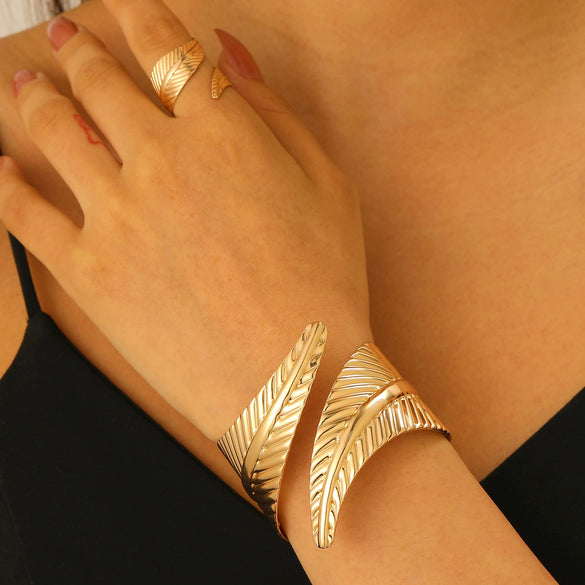 Alloy Jewelry Set With Flower Pattern For Women Electroplated Leaf Earrings Necklace And Bracelet Ring