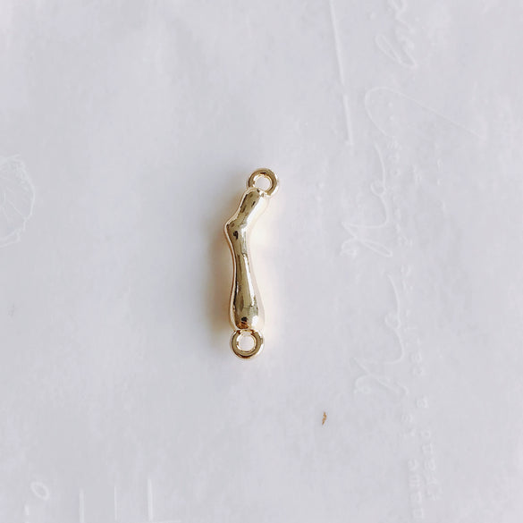 Alloy Joker Irregular Line Double Hole Pendant For Diy Handmade Jewelry Accessories With Electroplating