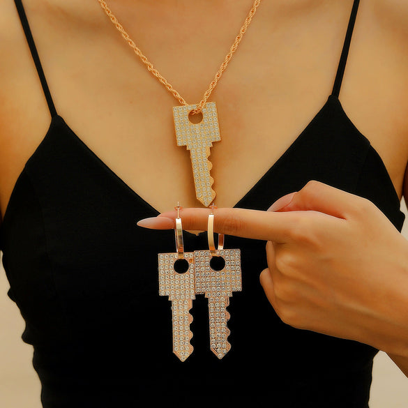 Alloy Key Design Electroplating Women's Necklace Earrings Set