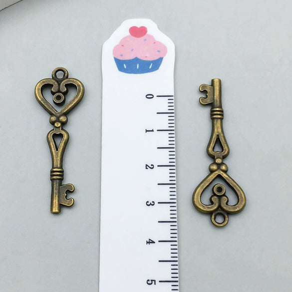 Alloy Key Jewelry Accessories Pendant For Diy Bracelet Necklace Keychain Earrings Electroplated