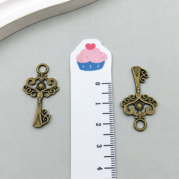 Alloy Key Jewelry Accessories Pendant For Diy Bracelet Necklace Keychain Earrings Electroplated