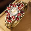 Alloy Lace Quartz Women's Watch With Diamond Encrusted And Round Dial