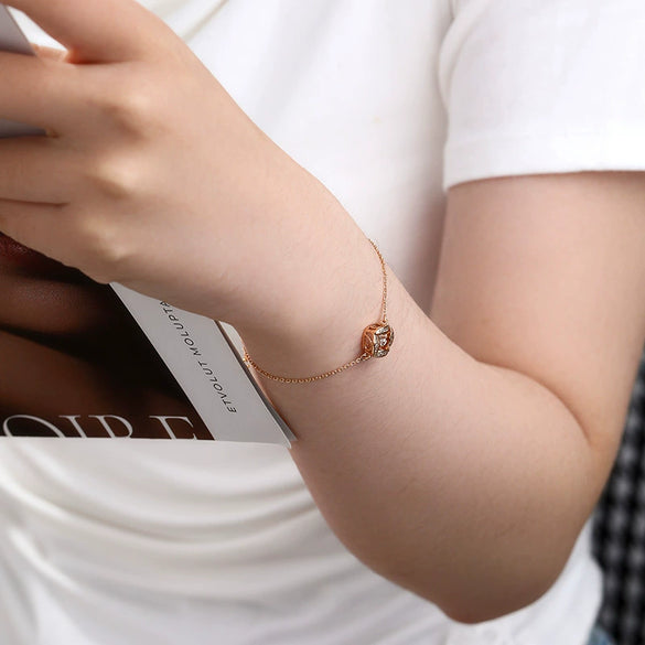 Alloy Light Luxury Geometric Microinlaid Zircon Electroplated Bracelet For Women