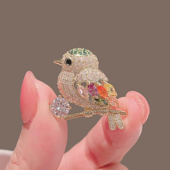Alloy Magpie Bird Flower Pattern Electroplated Brooch For Women