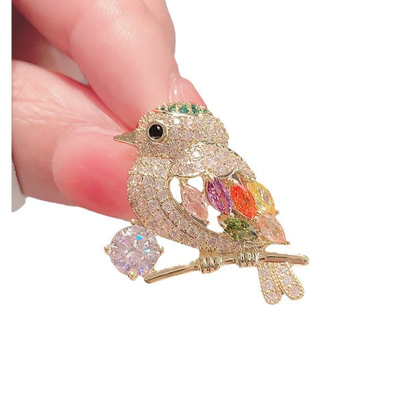 Alloy Magpie Bird Flower Pattern Electroplated Brooch For Women