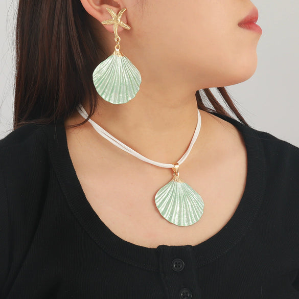 Alloy Marine Life Pattern Fashion Minimalist Women's Necklace Earrings Set With Electroplating