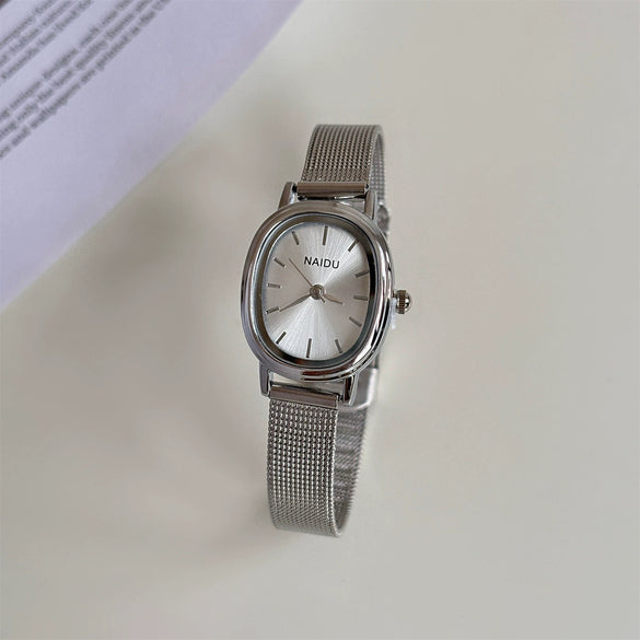Alloy Mesh Strap Oval Dial Female Student Fashion Light Luxury Watch With Spiral Crown And Single Folding Buckle