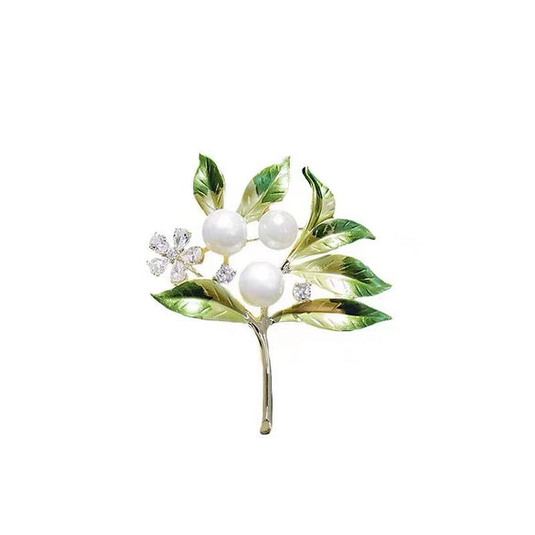 Alloy Metal Cat Flower Brooch For Women With Electroplating Design