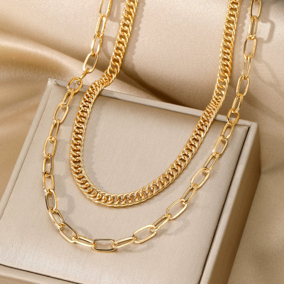 Alloy Metal Women's Multilayered Twist Chain Snake Bone Necklace With Geometric Pattern And Electroplating