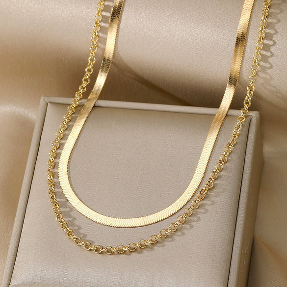 Alloy Metal Women's Multilayered Twist Chain Snake Bone Necklace With Geometric Pattern And Electroplating