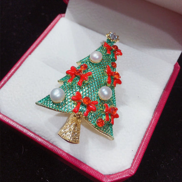 Alloy Natural Freshwater Pearl Brooch Fashion Christmas Tree Style Electroplated Women's Coat Accessory