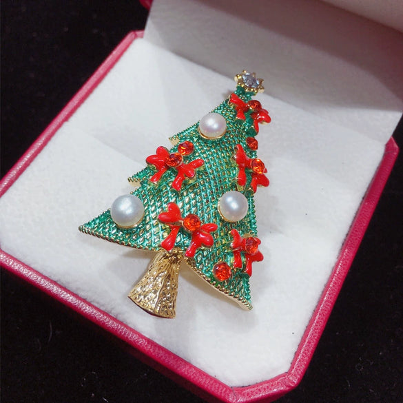 Alloy Natural Freshwater Pearl Brooch Fashion Christmas Tree Style Electroplated Women's Coat Accessory
