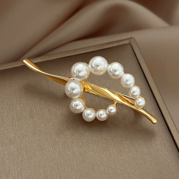 Alloy Natural Geometric Brooch Electroplated For Women