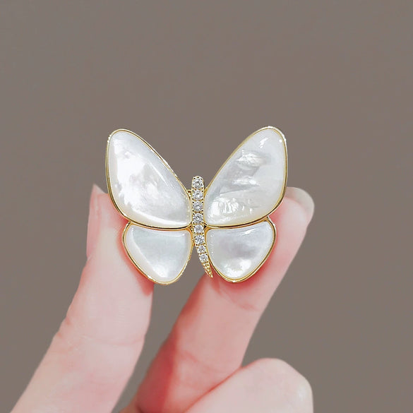 Alloy Natural Style Butterfly Brooch Electroplated For Women