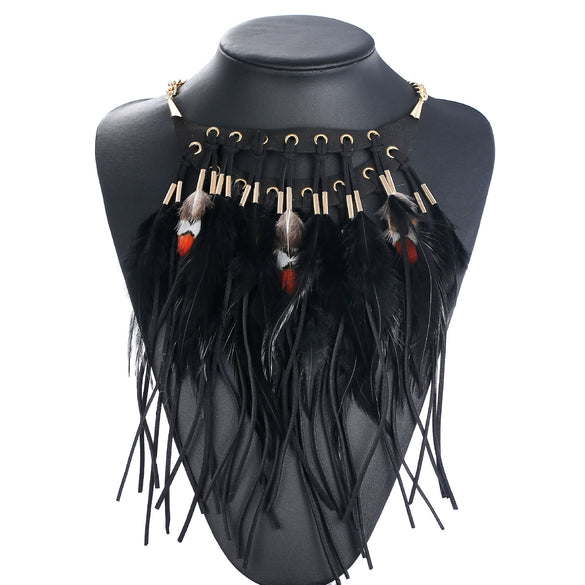 Alloy Necklace Fashion Style Geometric Design Water Wave Chain Mixed Gem Inlay Electroplating