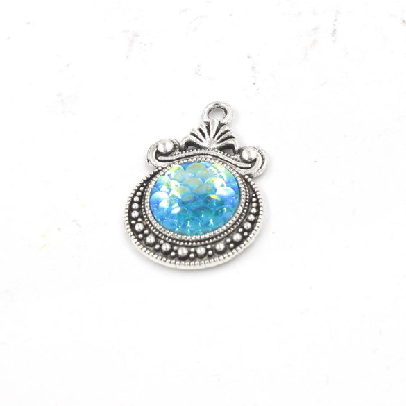 Alloy Ocean Moon Fish Scale Pendant Jewelry Accessories Electroplated With Round Pattern