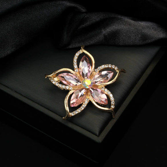 Alloy Openwork Rhinestone Flower Brooch Electroplated Women's And Unisex Corsage Accessory Scarf Buckle Antiexposure Pin