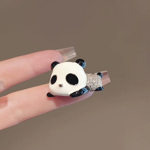 Alloy Panda Brooch Natural Animals Style Electroplating Treatment Ladies Accessories