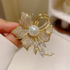 Alloy Pearl Flower Brooch For Women Electroplated Highgrade Fixed Suit Coat Jewelry