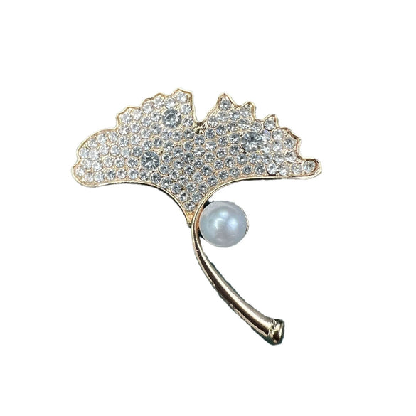 Alloy Pearl Ginkgo Leaf Rhinestone Brooch With Electroplating Treatment And Flower Pattern For Unisex